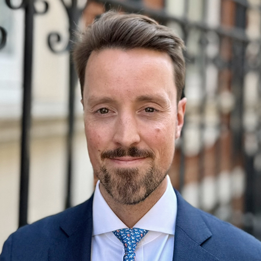 Dr Alastair Hughes